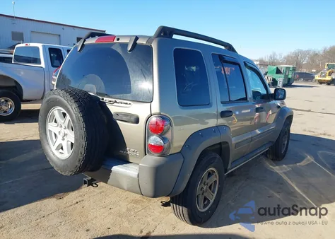 2006 Jeep Liberty Renegade z USA, uszkodzony, nr VIN 1J4GL38K06W145228